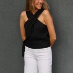 Polera cruzada negra